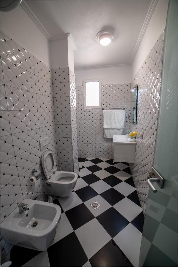 Sofi Apartments Sarandë Exterior foto